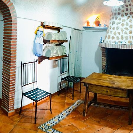 Casa Cueva The Exclusive Royal Andalusian Cave Villa Alcudia de Guadix Eksteriør billede